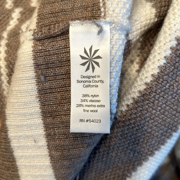 Athleta Sweater - Picture 4 of 4